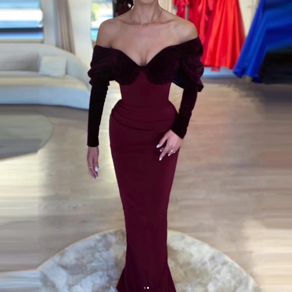 

Customized Evening Dresses Strapless Wedding Floor-Length Dress 2025 Red One Shoulder Long Sleeves robes de soirée Velvet