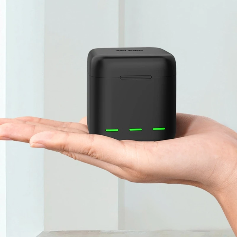 Hộp sạc pin 3 khe cắm USB cho 13 hộp lưu trữ pin máy ảnh màu đen K1KF