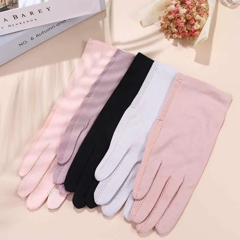 شاشة تعمل باللمس المضادة للأشعة فوق البنفسجية قفازات ركوب الخيل المضادة للانزلاق في الهواء الطلق القفازات النساء القيادة قفازات الصيف قفازات واقية من الشمس بلون