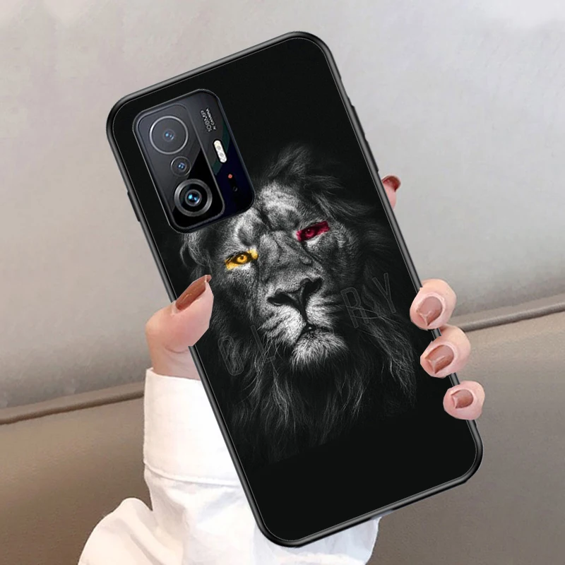 Ferocious Lion Phone Case For POCO F5 X5 X3 Pro X4 F4 GT F3 M5 C40 Xiaomi 12 Lite 12X 11T 12T 13 Pro Cover