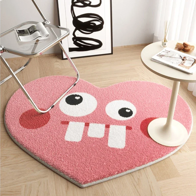 Living Room Carpet Fashion Minimalism Cute Peach Heart Printed Special-shaped Plush Rug IG Home Decoration Fluffy Bedroom Mat