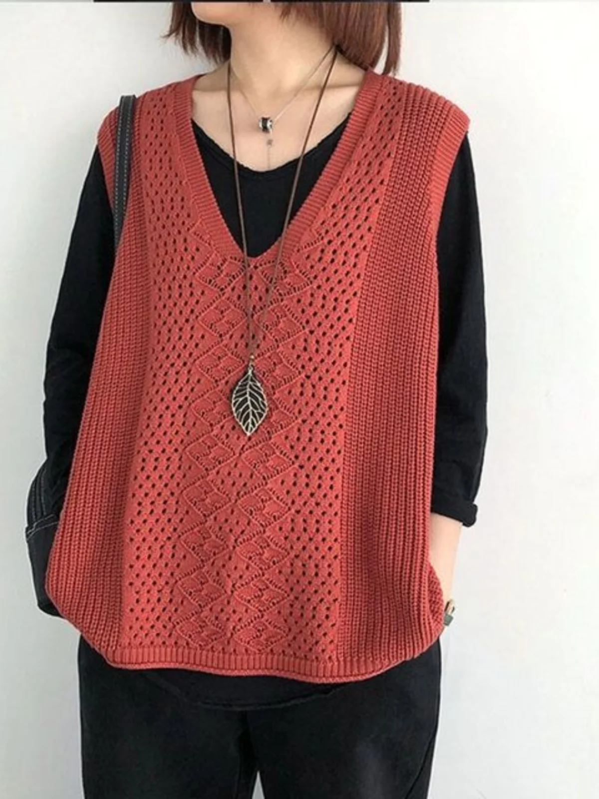 Loose Knitted V-Neck Sleeveless Vest Women's Spring Autumn Fashionable Trendy Hollow out Design Commute Style Cotton Lined