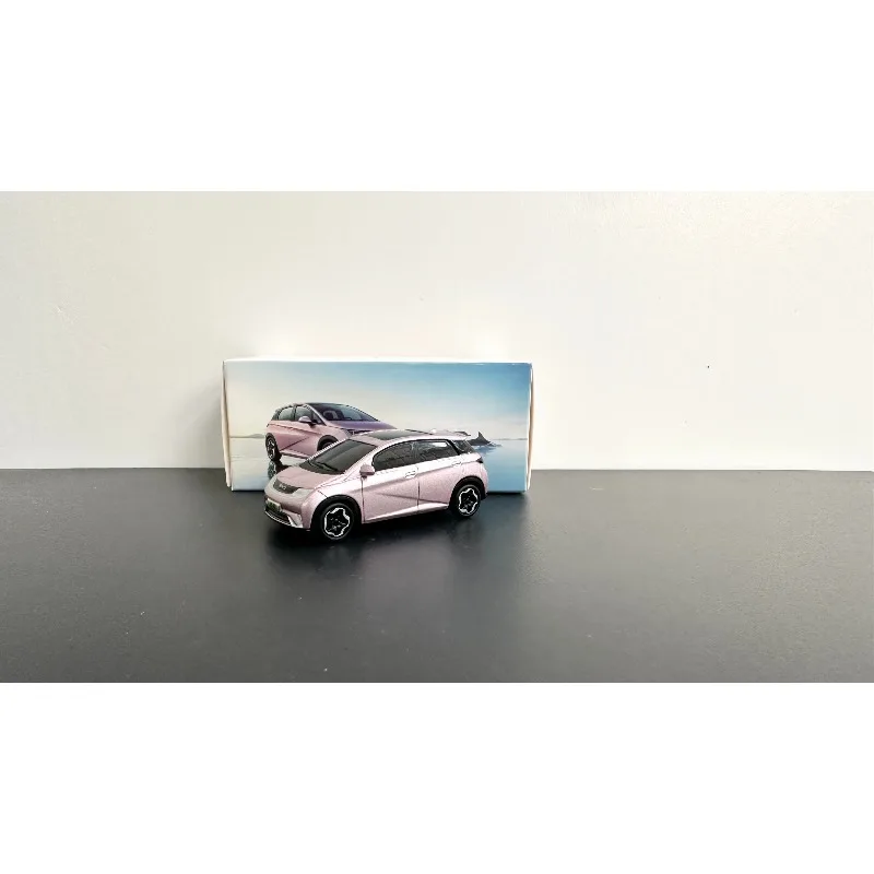 BYD, Dolphin, Song L Yuan Up Yuan Plus Original Model 1:64 Alloy Car Model Simulation Pull Back