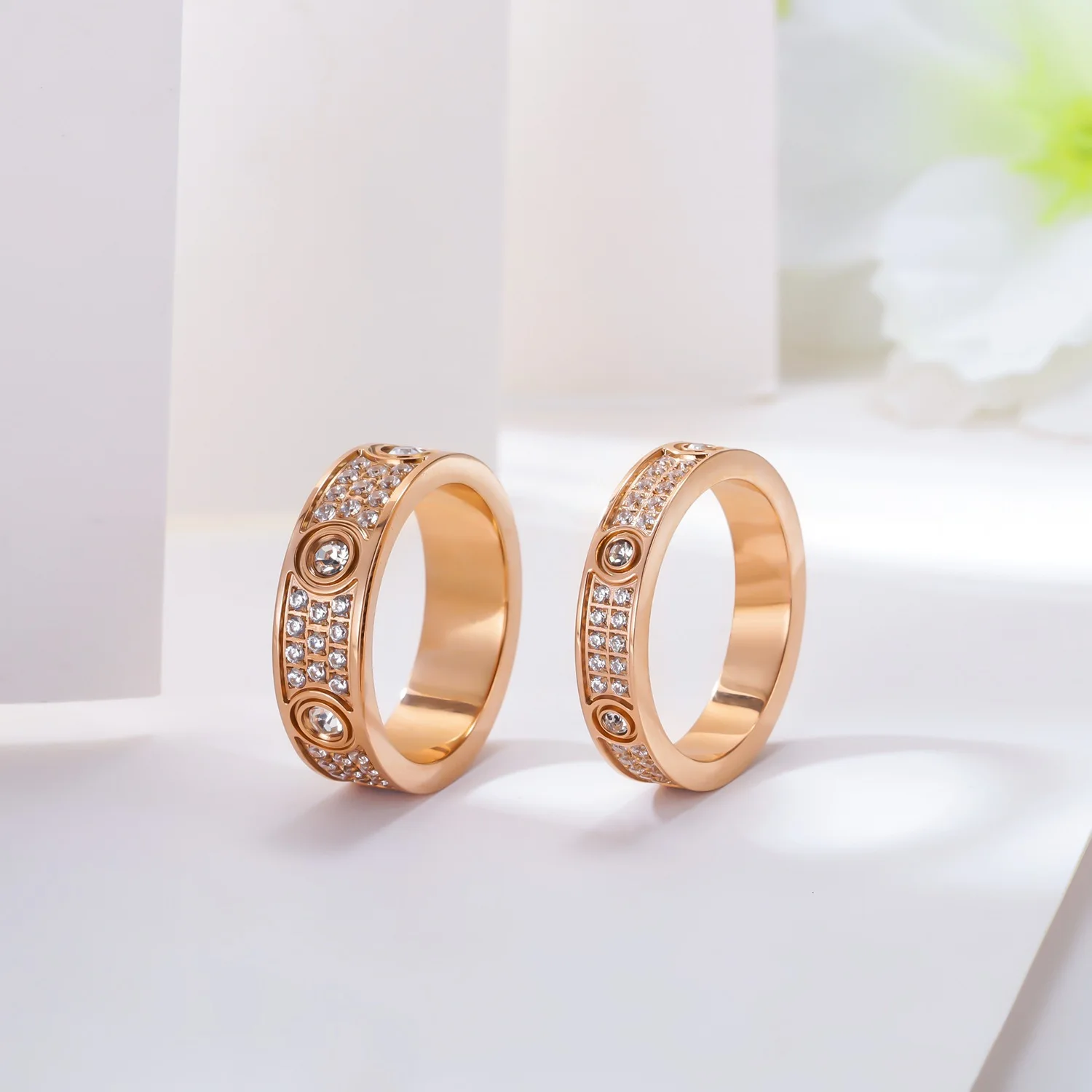 luxury jewelry Titanium steel couple love ring babysbreath Rings Women\'s jewelry trending accessories