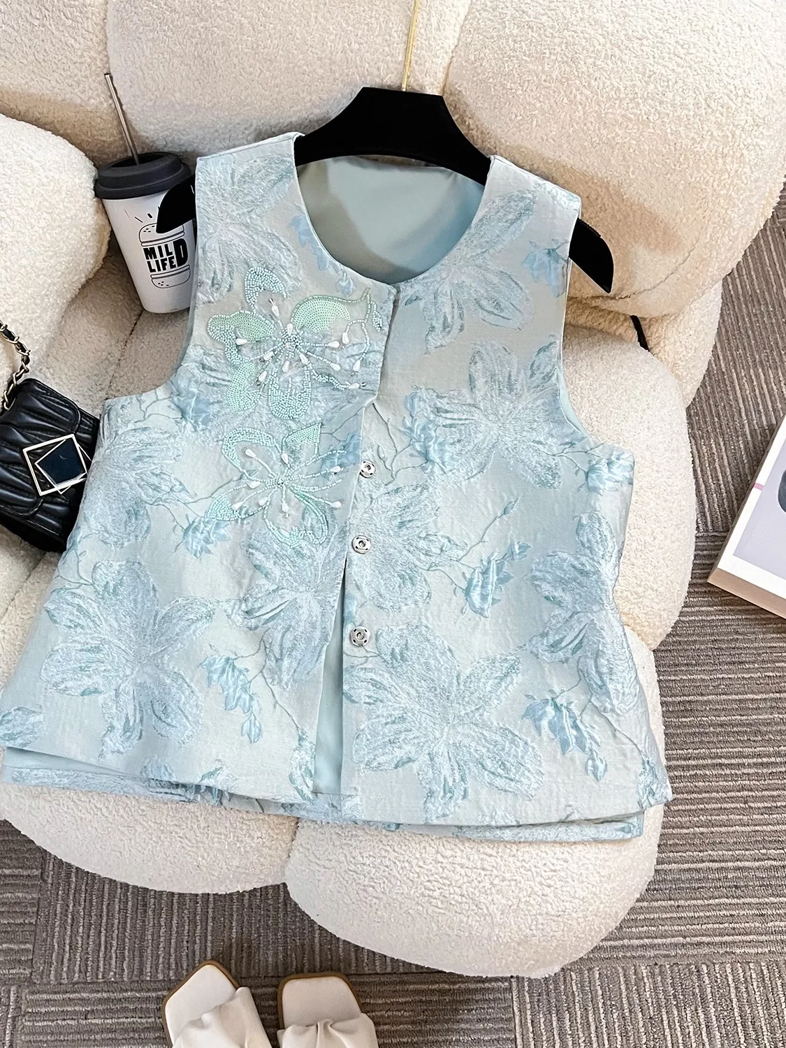 

New Chinese Sle Embroidered Vest Women's Summer Retro Heavy Bead oulder Pad Top Button round Ne Thin Material Plant Flo...