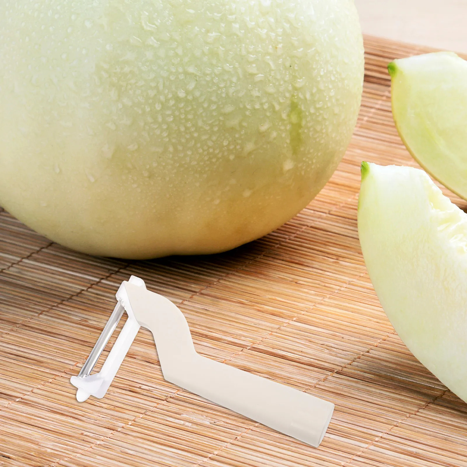 Stainless Steel Vegetable and Fruit Peeler Dual Direction Adjustable Multi Functional Kitchen Tool for Potato Carrot Cucumber