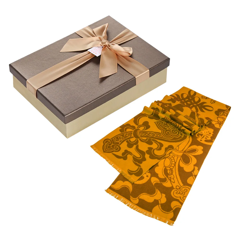 

1pc Gift Box Paperboard Exquisite Rectangular Clothes Shirt Scarf Birthday Gift Packing Box (Size Coffee Lid with Golden Base)