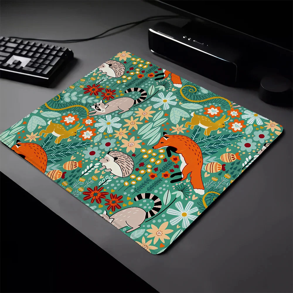 Small Kawaii Mouse Pad Gamer Textured Woodland Deskmat Gaming Pc Accessories Mausepad Rubber Mat Pad on the Table Mousepad Mats