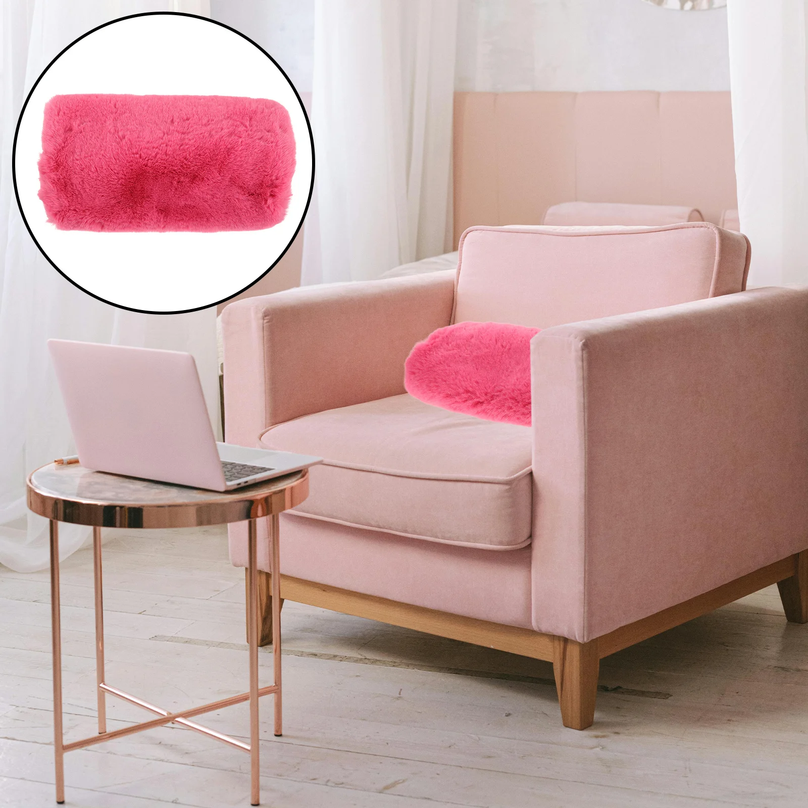 

Hand Muff Warmer Thick Soft Winter Supply Comfortable Portable Hand Warmer Pouch for Women Students Outdoor Festivals