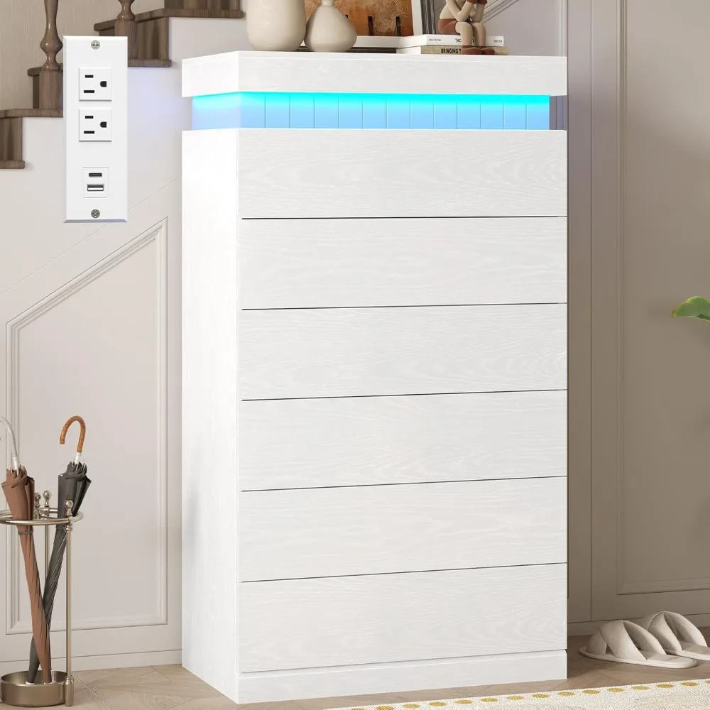 Moderne hohe weiße Schlafzimmerkommode mit 6 Schubladen, LED-Beleuchtung und Steckdose, schwebender Stil für die Aufbewahrung im Schrank, große Kommode