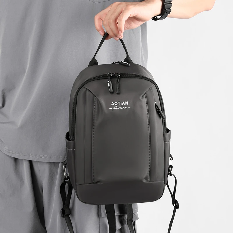 Sac de téléphone portable noir pour homme, sac de poitrine personnalisé, petit sac initié, décontracté, léger, simple, initié unique