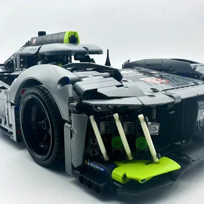 

Технический 9X8 скоростной автомобиль 1:14 Строительные блоки 42156 Гоночный автомобиль Сборка кирпичей Игрушки Подарки для детей Мальчик Отправить другу 1280 шт.
