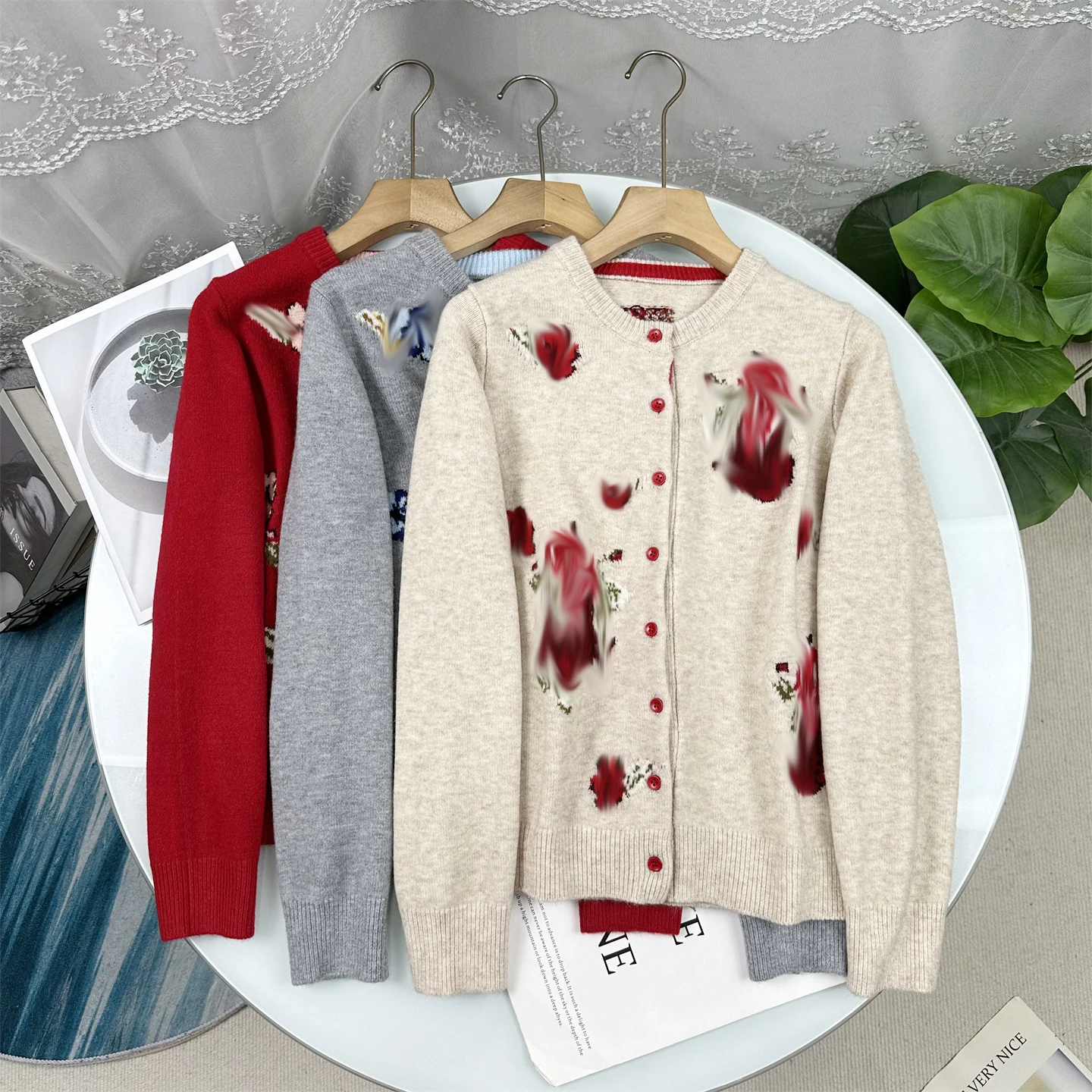 

Повседневный вязаный свитер-кардиган с круглым вырезом для женщин, осенне-зимний, с декоративным цветочным узором, длинный рукав