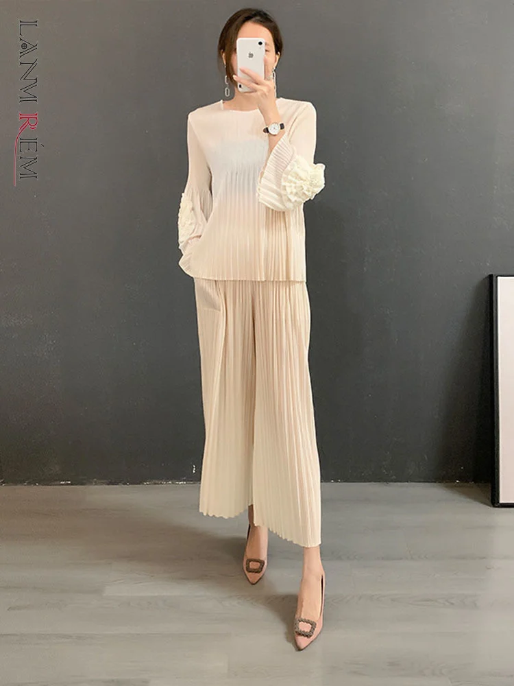 LANMREM Pleated Flower Beading Flare Sleeves Shirts Loose Wide Leg Pants Two Pieces Sets Women 2023 Autumn Fashion 2M296