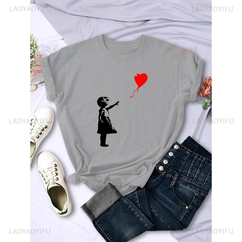 LetS Fly Love بالونات يطبع المرأة التي شيرت لينة تنفس قصيرة الأكمام الشارع الهيب هوب الاتجاه بلايز عادية تنفس الإناث تيز