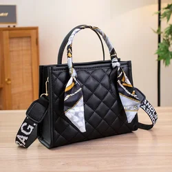 New Fashion Casual Lingge Embroidered Scarf One Shoulder Small Square Bag Shoulder Strap Letter Printing Cross Body Women's Bag