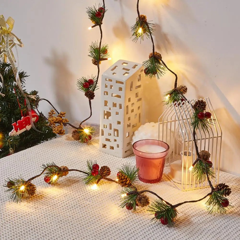 Stringa di natale luce decorativa ad alta luminosità accattivante pigna di natale filo di rame luce fata per albero di natale