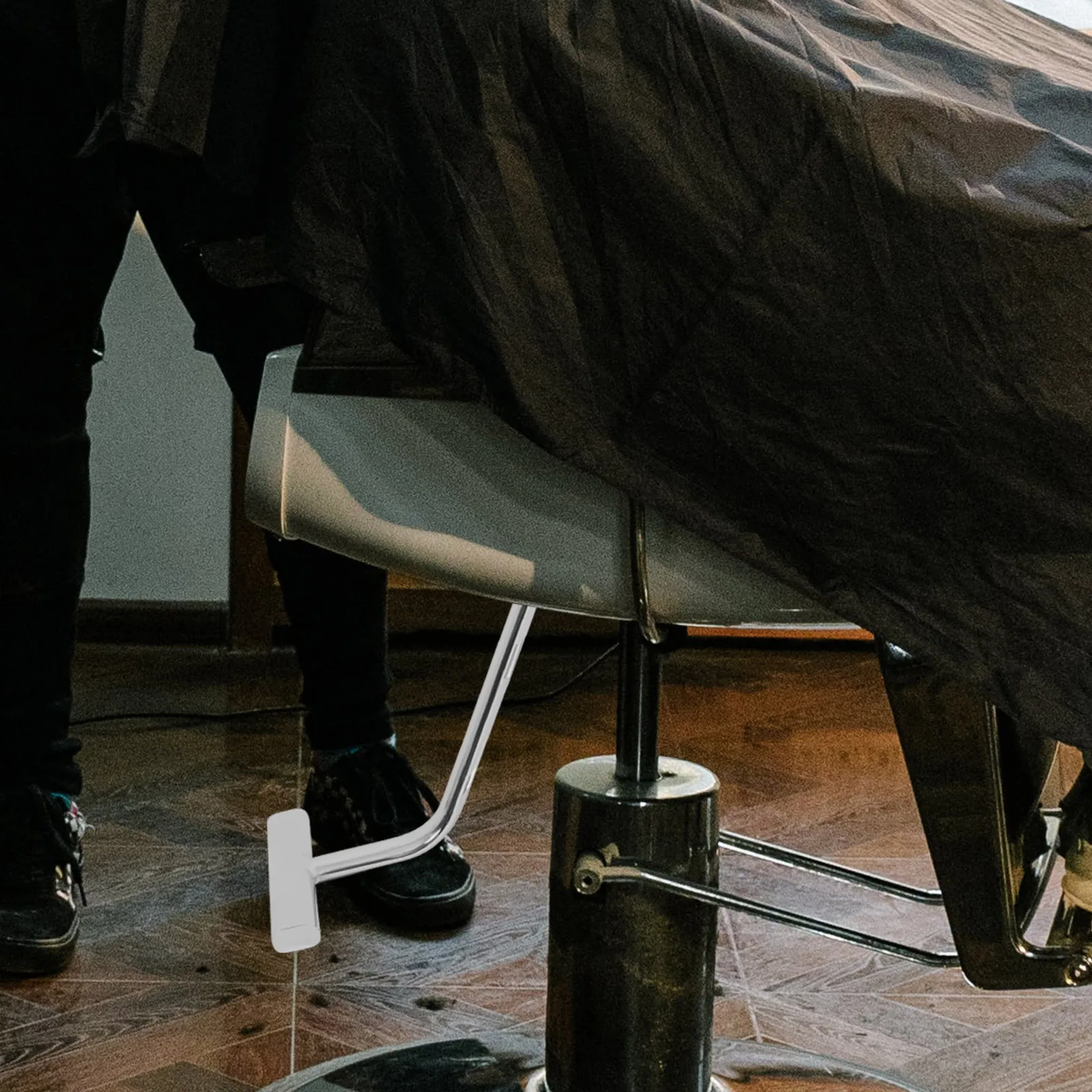 

Универсальная сменная подставка для ног из прочного железа для парикмахерского кресла, устойчивая опора для ног, усиленная конструкция