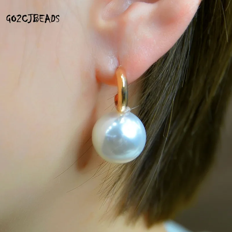 

Pearl Piercing Earrings 2022 for Women Jewelry Stud Earrings Fashion Korean Delicate Pearl Woman New Earrings