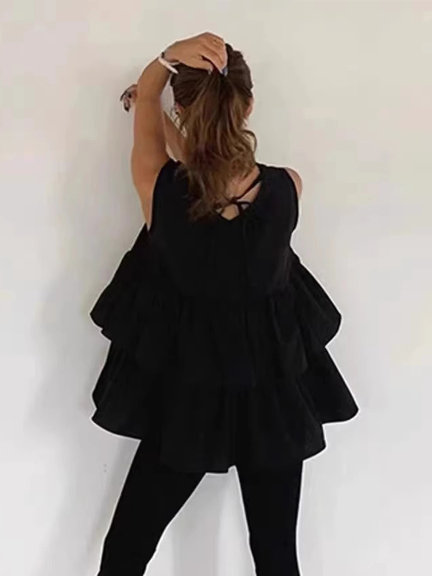 

Женская летняя блузка-жилет Liliang: пышный топ А-силуэта с кружевной отделкой, на поясе, свободного кроя, дышащая, приятная к телу, производство Китай.