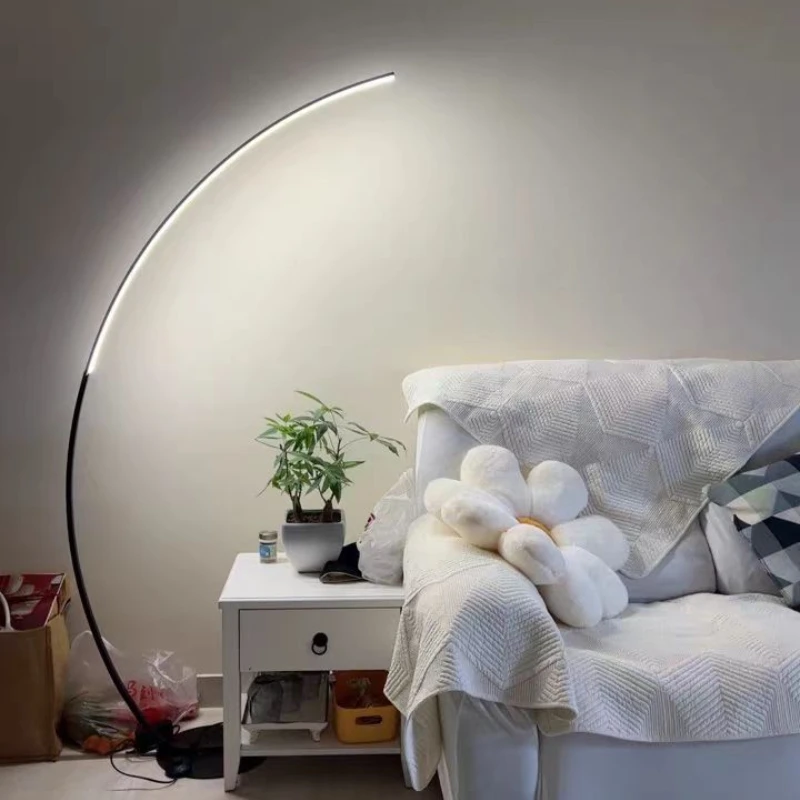 SANDYHA Lampade da terra a LED nordiche per la decorazione del soggiorno Casa Mezza luna Design ad arco Lampada da comodino Camera da letto