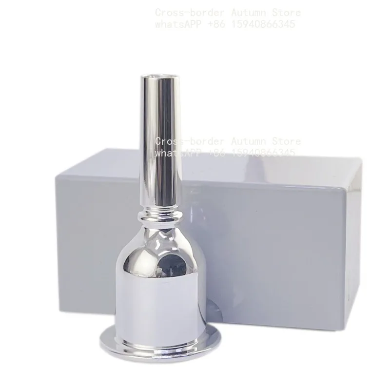 Musical instrument accessories, various nozzles, wind music accessories are purchased according to the size.
