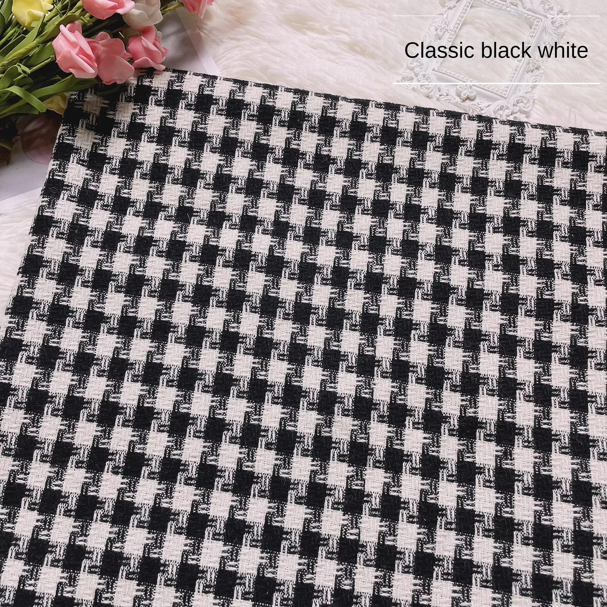 Breathable Plaid Pattern Tweed Fabric Plain By The Meter for Dresses Clothing Sewing Fashion Designer Cloth Comfortable Textured