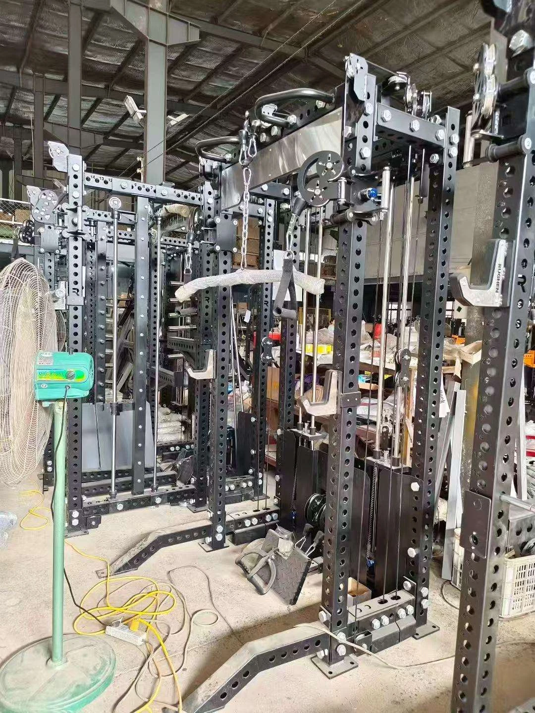 Multifunctionele Smith Machine - Cable Crossover Machine Home recensie en prijs
