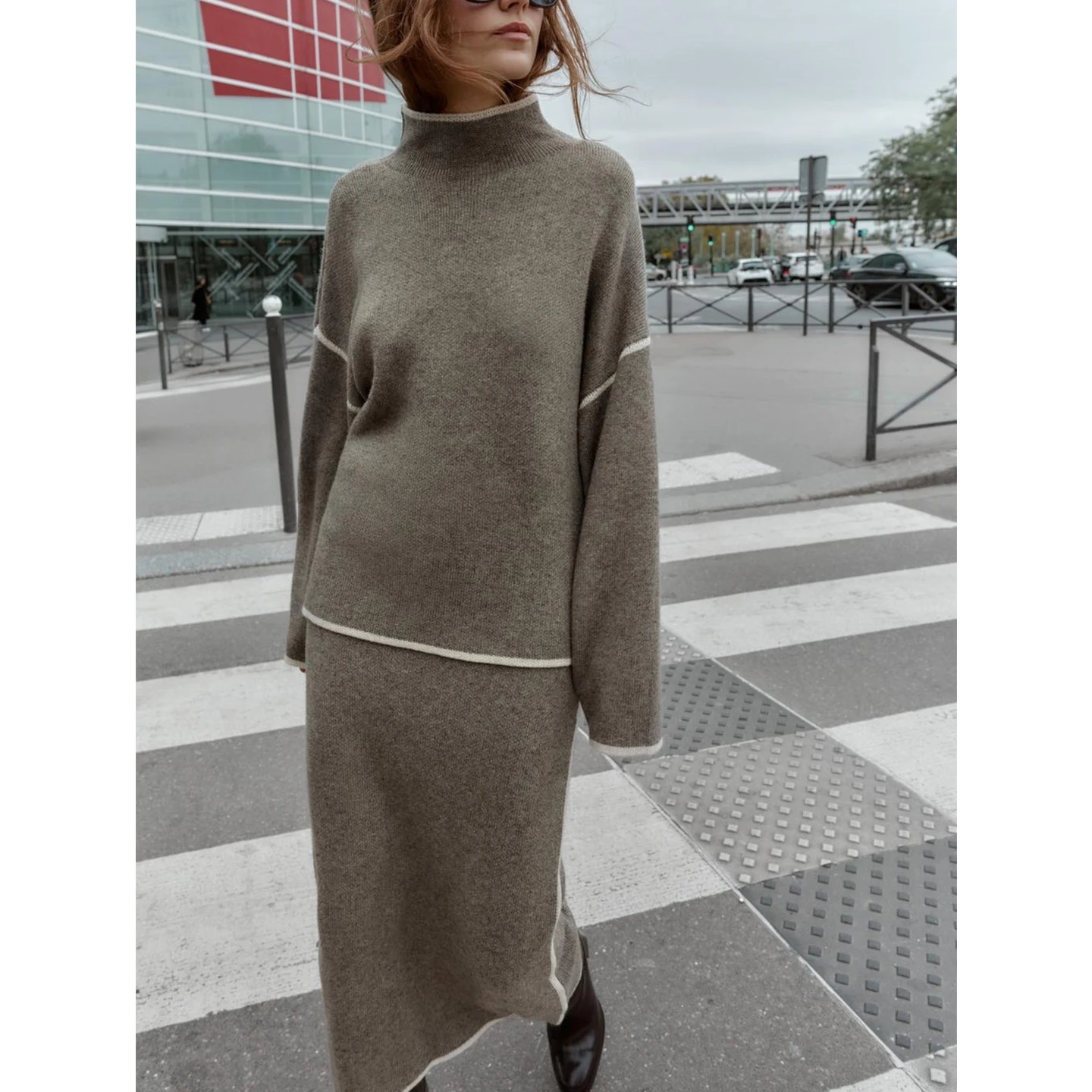 Długi sweter z golfem, blokowy wzór, dzianinowy, prosty krój, spódnica midi, dwuczęściowy zestaw, wysoki stan, jednolity kolor, jesień...