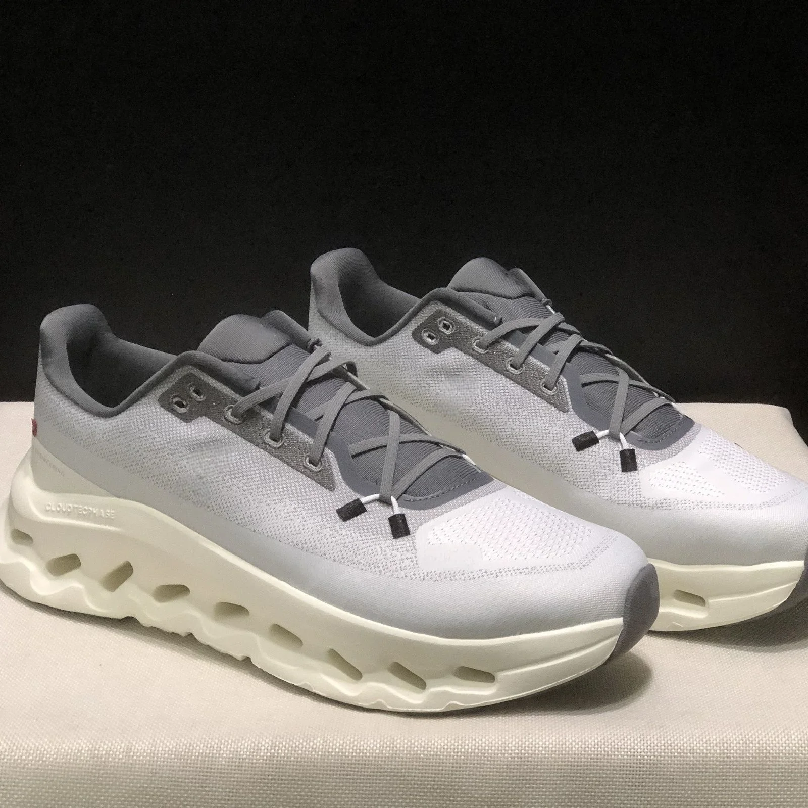 Comfortabel en elegant, van mesh, lage sneakers, hardloopschoenen voor heren en dames