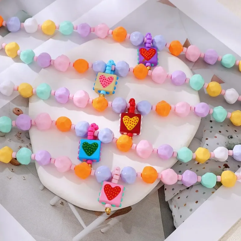 Bohemian Style Irregular Cut Bead Drop Oil Collision Color Sweet Heart Block Pendant Necklace Fresh And Delightful Resin Craft