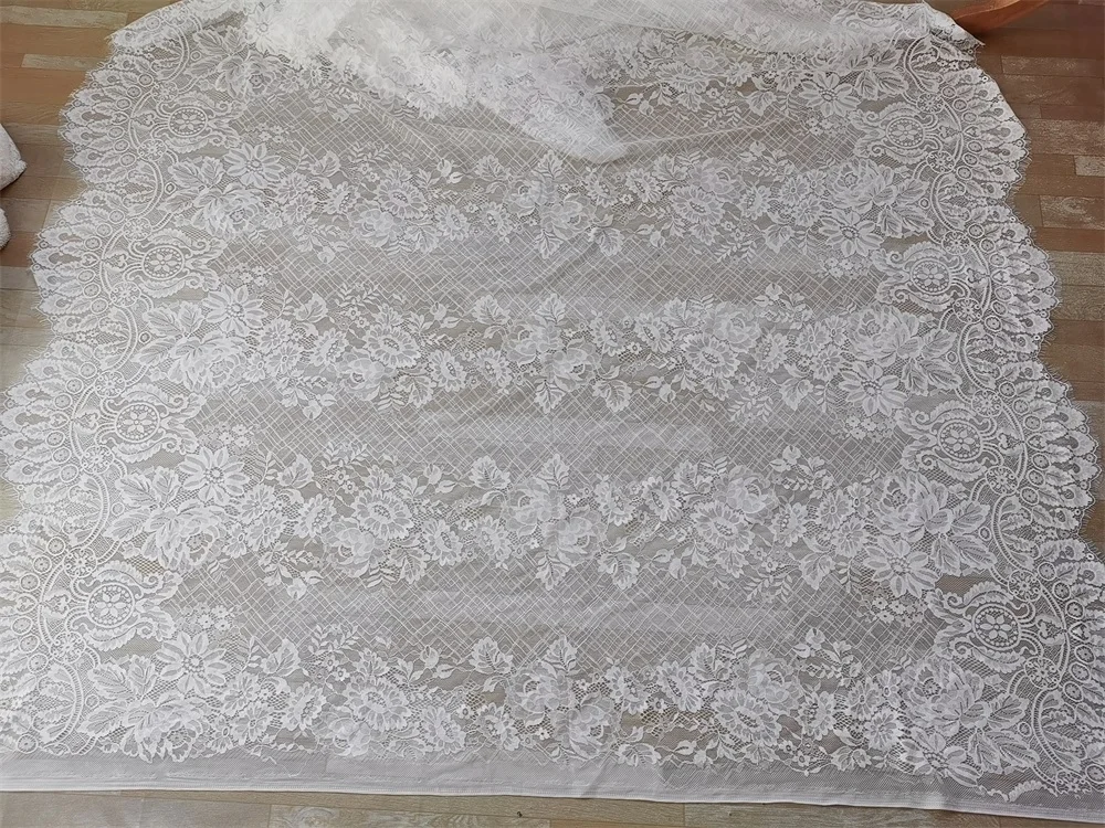 Off White Chantilly Lace Fabric Luxury African Florals Elegant 1 Piece 3 Meters Length Wedding Dress Fabric