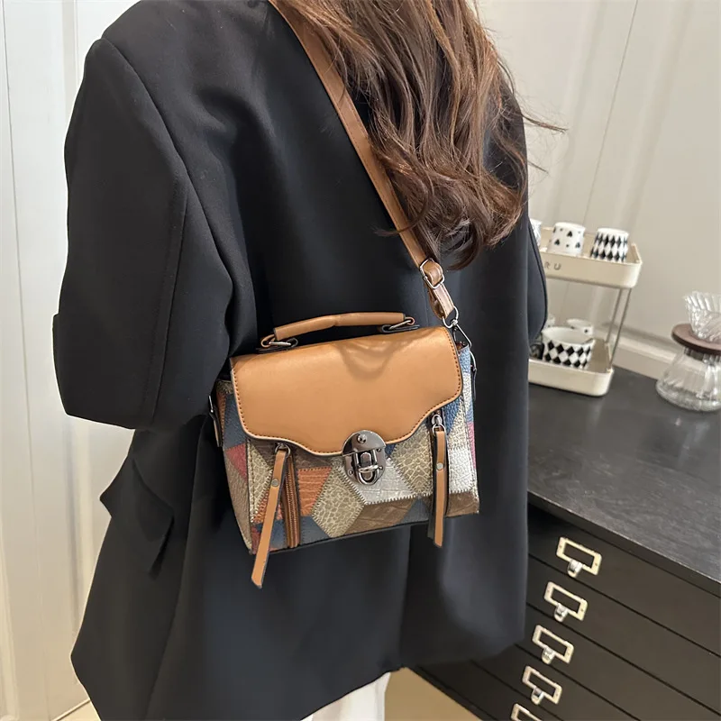 حقيبة كتف كلاسيكية من الجلد الطبيعي لعام 2025 للنساء، محفظة كروس أنيقة غير رسمية، خالدة ومتعددة الاستخدامات للغاية ​