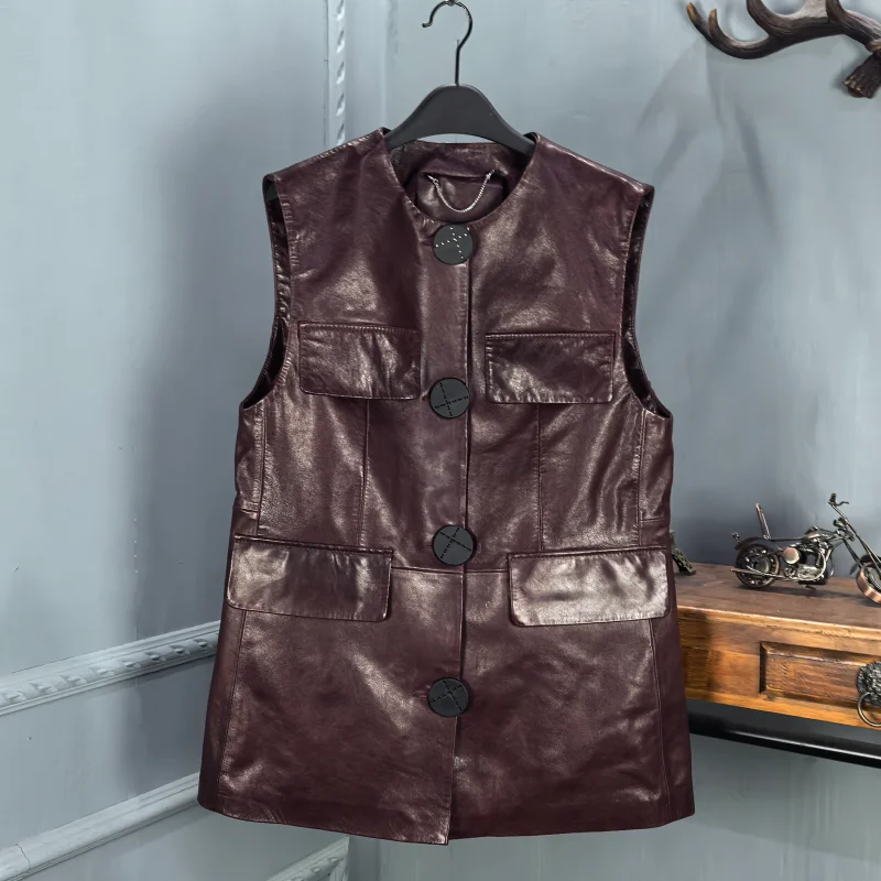

Весна 2026: Женский кожаный жилет из натуральной овечьей кожи с эффектом масляной пропитки, круглый вырез, средней длины, приталенный крой, с кожаными накладками на плечах