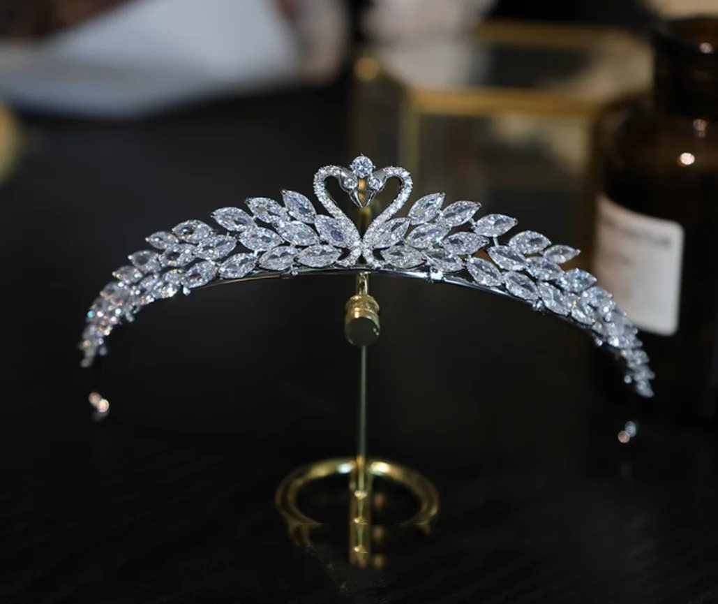 Luxury Princess Crowns And Tiaras For Wedding Bridal Headdress Swan Zirconia CZ Bride Crowns For Women Girl Diadem Headpiece