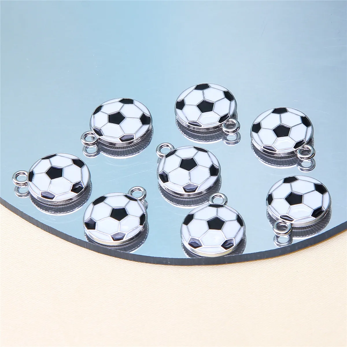 Pendentif de football en émail fin, série sportive, accessoires en alliage, bijoux de bricolage, collier exécutif, boucles d'oreilles, bracelet, 10 pièces