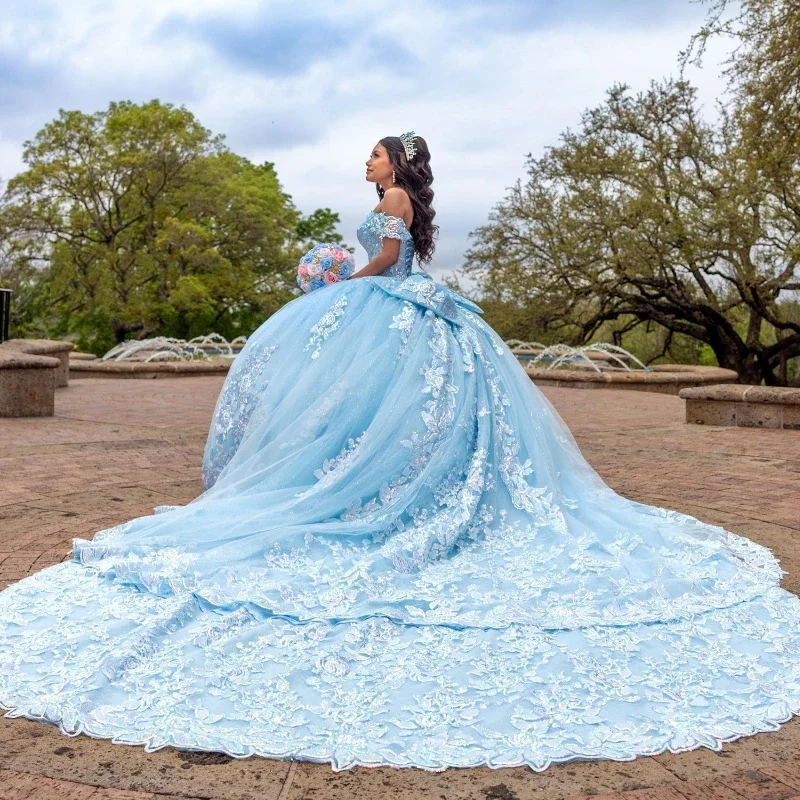 Angelsbride Sky Blue Ball Gown Quinceanera Dresses Vestidos 15 Años Quinceañera Long Train White Appliques Bow Ballkleider