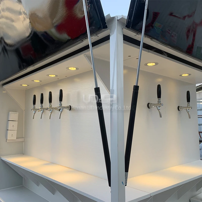 Vintage Piaggio Ape Bar Food Truck Mobile Food Truck Tuk Tuk Outdoor Snack Drink Cart and Electric Car for Coffee