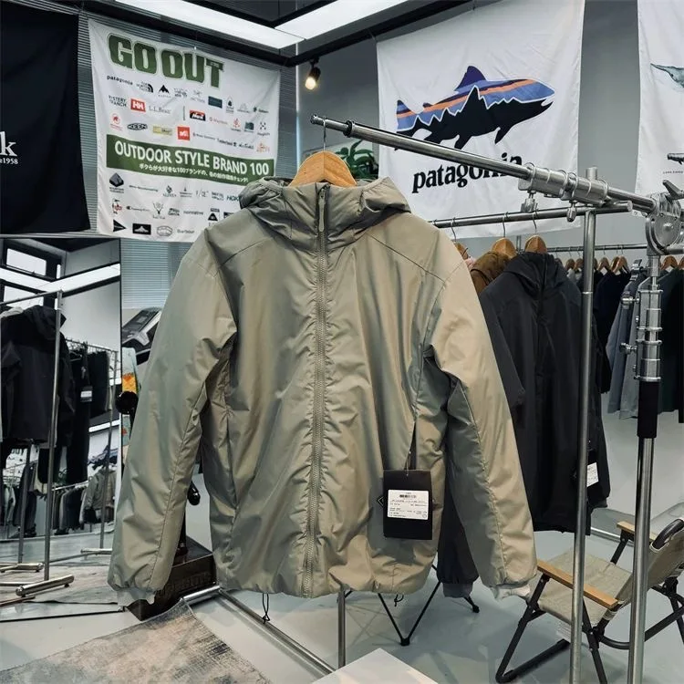 Jaket Ski taktis bertudung pria, mantel parka tebal tahan angin hangat tahan air luar ruangan musim dingin 2024