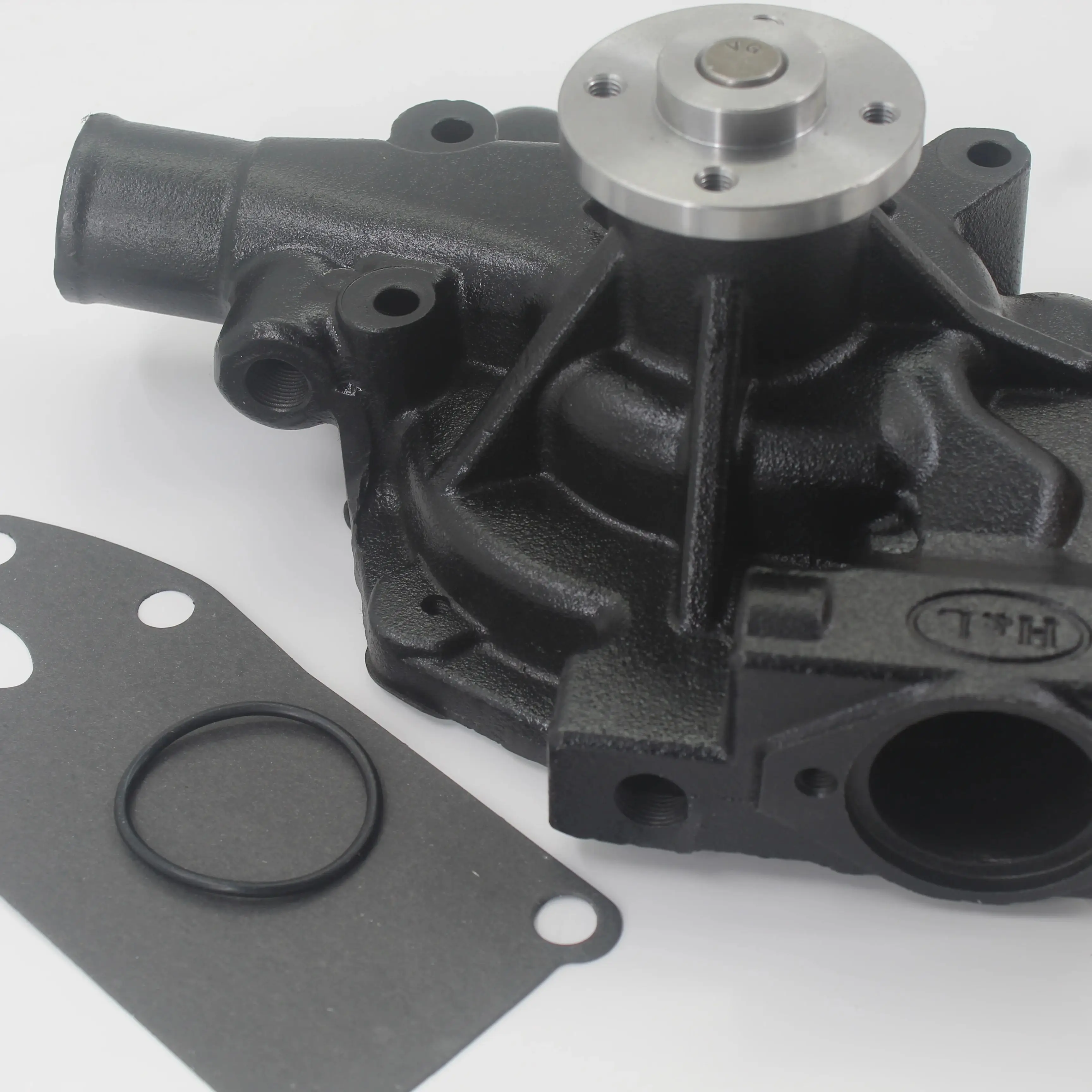 

6206-61-1603 WATER PUMP FOR KOMATSU 6D95L D37A-5 D37E-5 D31A-20 D31E-20 D31P-20 D31Q-20 D31S-20