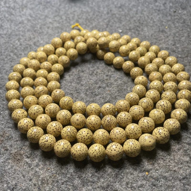 Gold Star Moon Perfect Circle Beads Natural Old Seeds Lunar January Hainan Xingyue Bodhi108Beads Bracelet Yellow chicken grease