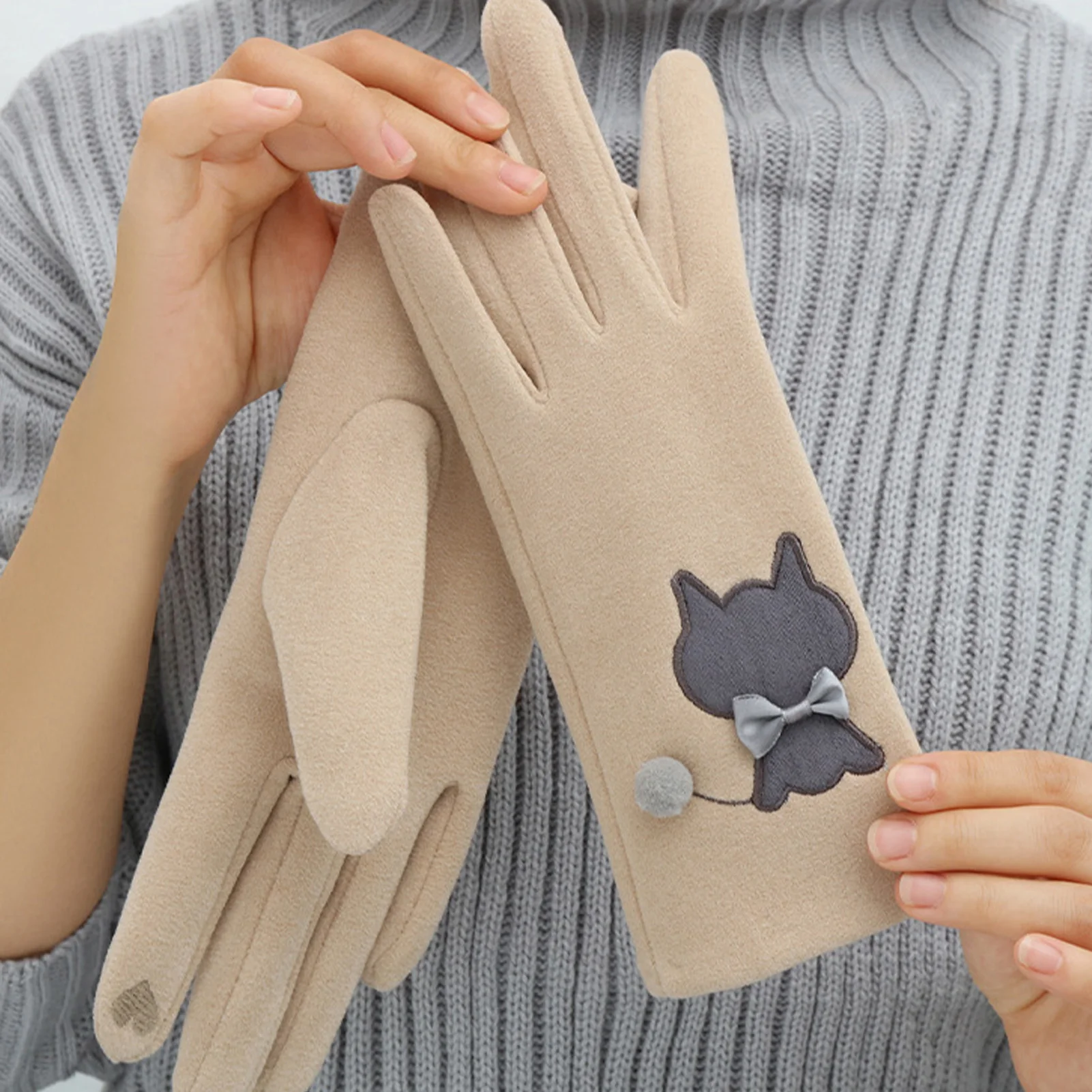 

Trendy Warm Cycling Gloves For Women Cute Cartoon Cat Pattern Thickened Velvet Gloves Winter Outdoor Windproof Touchscreen Glove
