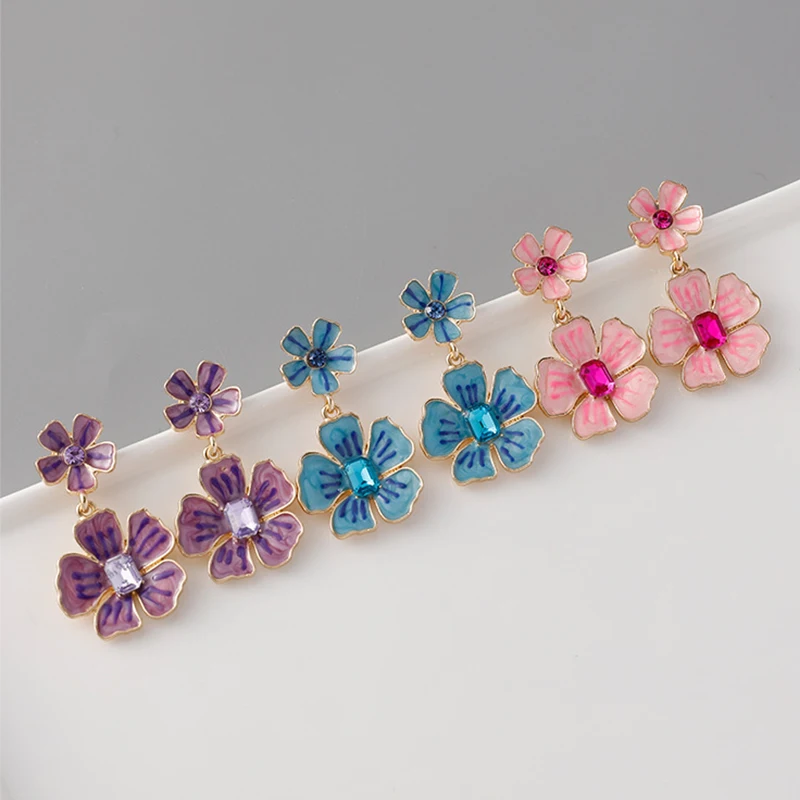 Flower Earrings 2024 Trend Fashion Accessories Girl Gift Gold Color Crystal Sweet Orchid Purple Pink Blue Enamel Petal Jewelry