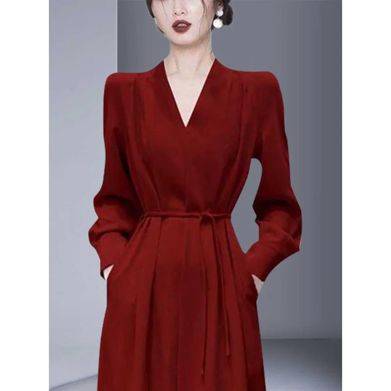 라이트 럭셔리 하이 엔드 드레스 가을 새로운 프랑스 복고풍 스타일 미디 스커트 여성 레드 긴 소매