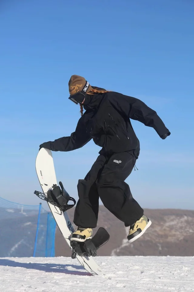 JOHN SNOW 2025 Unisex Professioneller Snowboard-Anzug Wasserdicht Winddicht Vollständig Versiegelte Nähte Skijacke & -Hose für Outdoor-Sportarten – Detail 4
