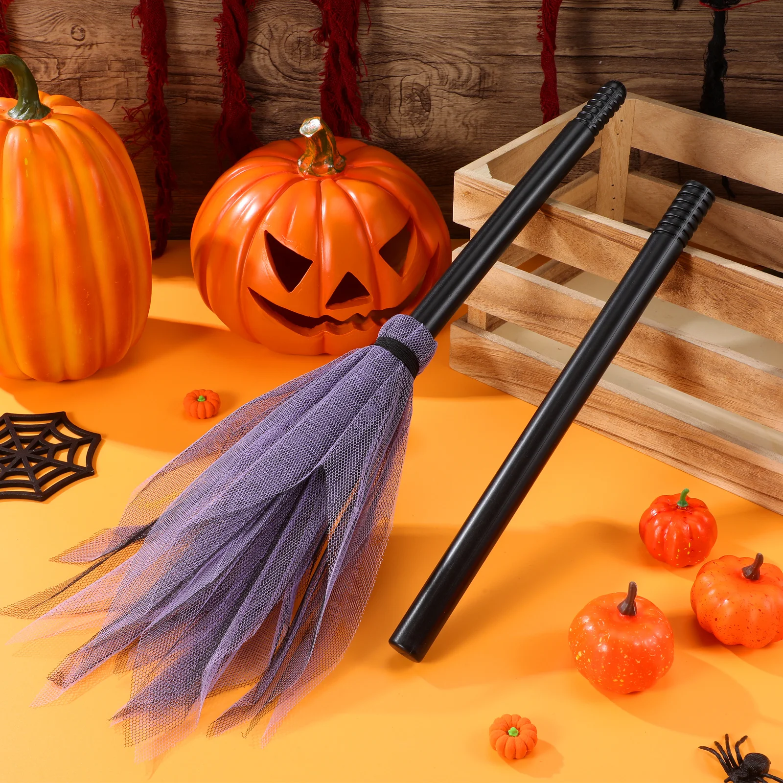 

SAFIGLE Halloween Witch Broom 90cm Plastic Mesh Design Costume Prop for Cosplay Party Random Color