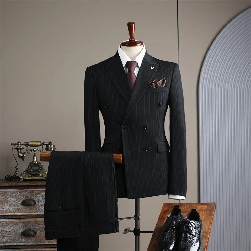 (46) Customized New Men's Suits, Formal Suits, Groomsmen Suits for Weddings