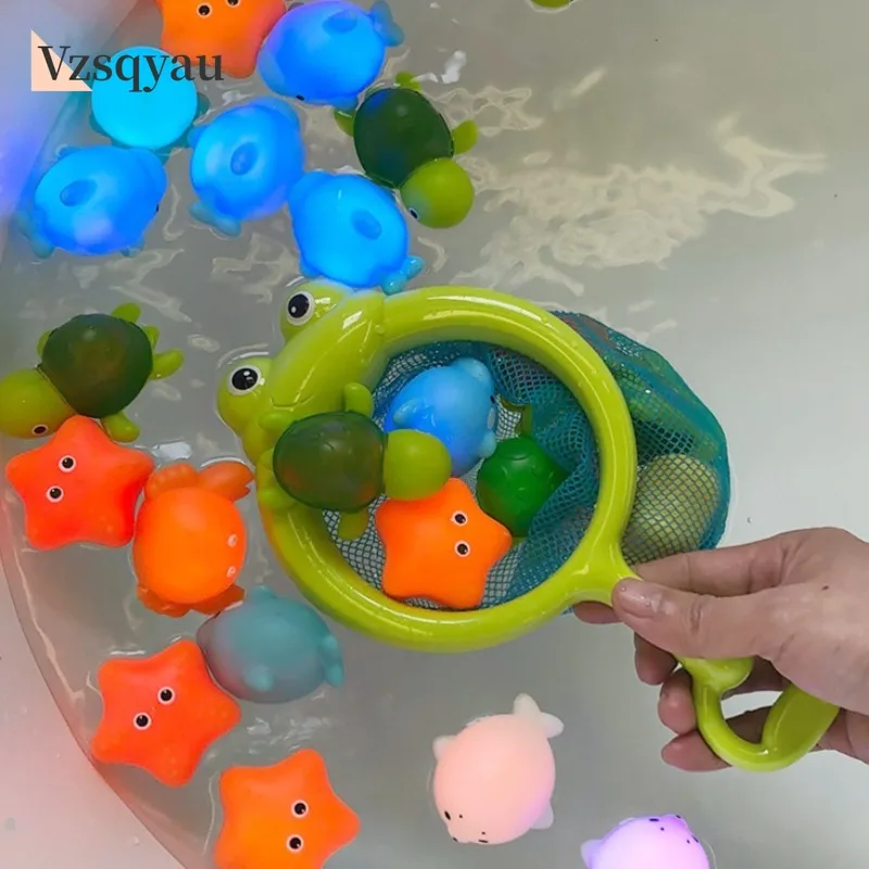 Cute Animal Bath Toy Swimming Water LED Light Up Ocean Sea Animal Set Flashing Floating Bathtub Toys for Baby Infant Kid Toddler