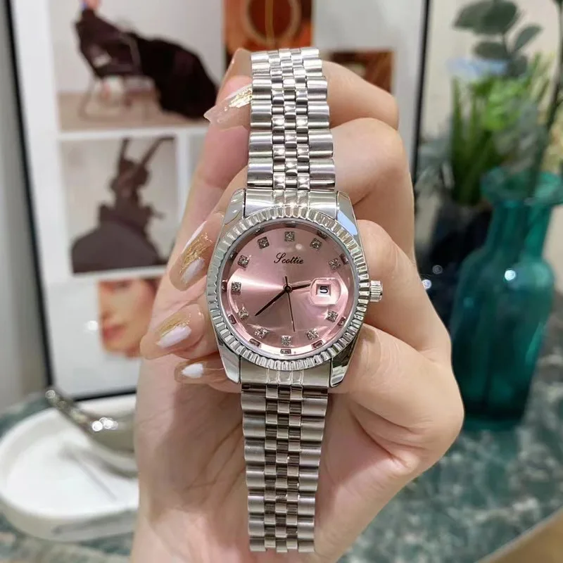 

2026 New Luxury Watch Women's Business High-End Designer Waterproof Calendar Retro Pink Steel Band Quartz Watch Gift for Women