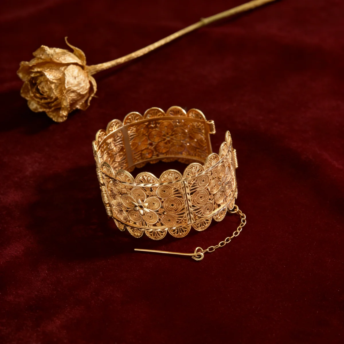 

Algerian Style Open Gold Bracelet for Brides Ladies Wedding Pattern Design Dress Accessory Hand Jewelry